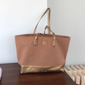 Very used Tory Burch tote